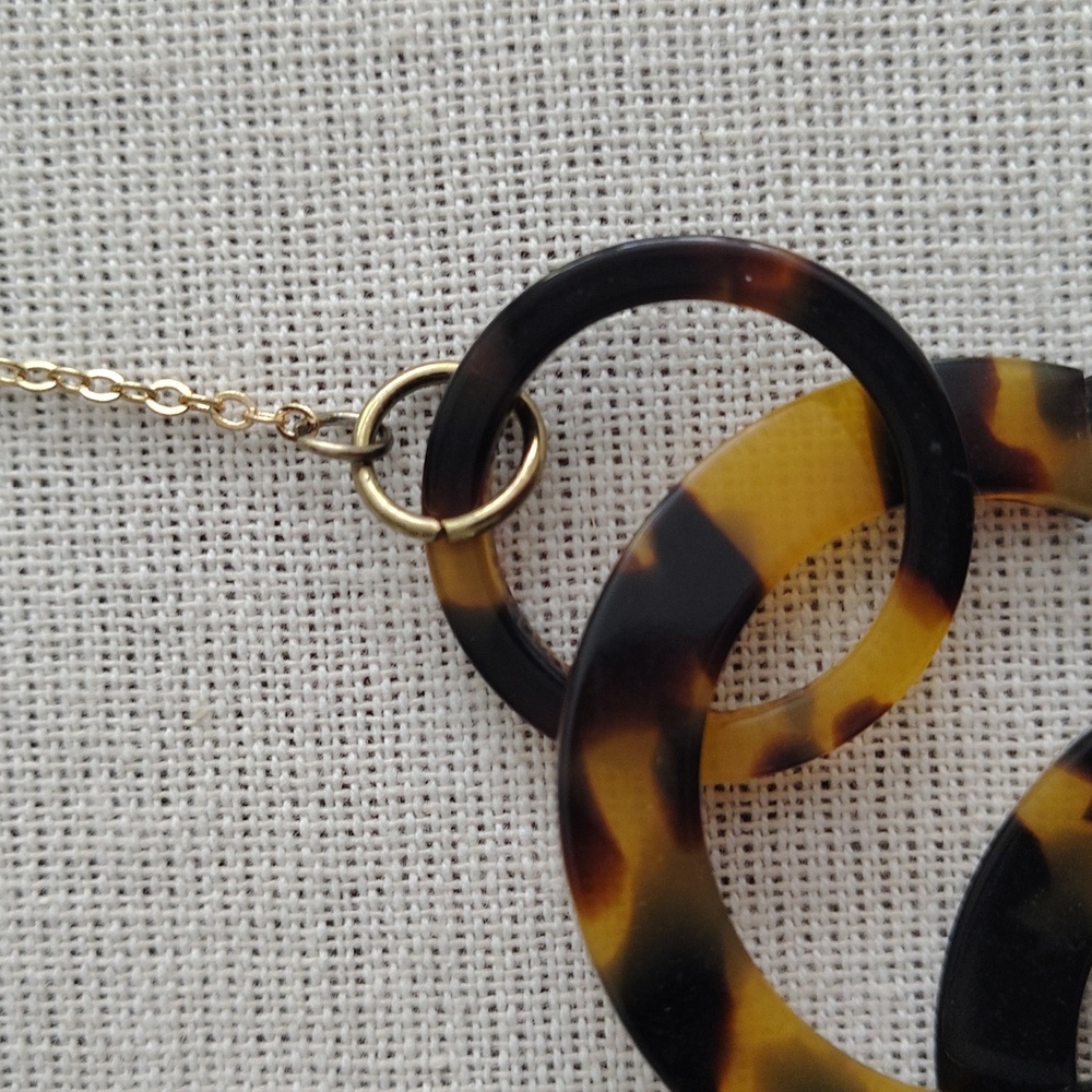 Earrings, Necklace, Bracelet Set By Mainstreet Collection NWT Animal Print Round - Picture 8 of 8